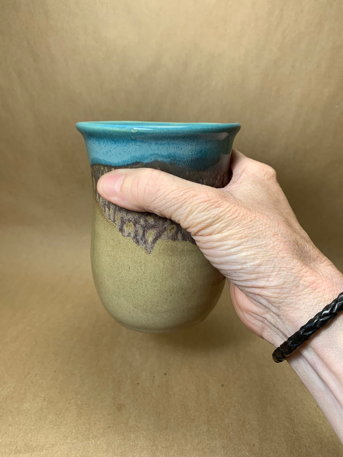 Handwarmer Mugs Righ Handed Mudslide