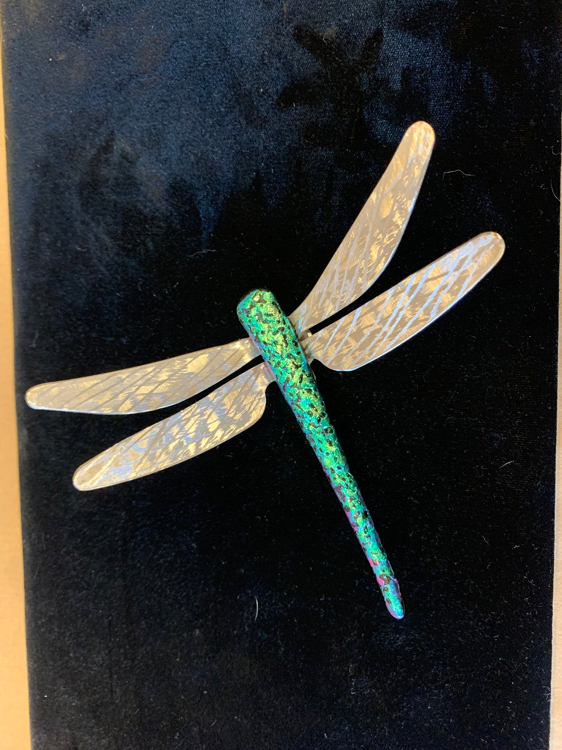 Glass Dragonfly w/ Steel Wings 6"X5" Green
