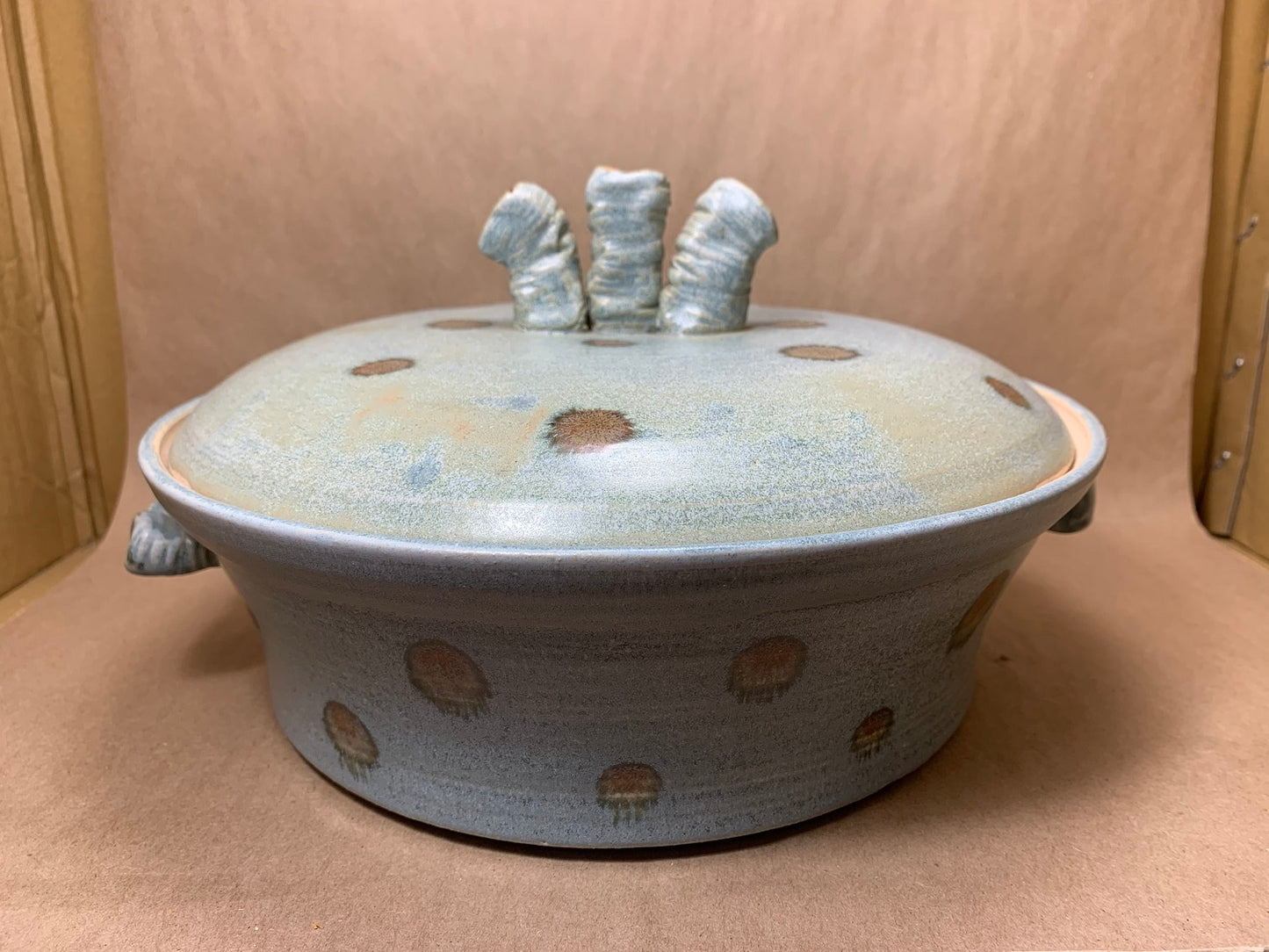 Round Caserole Dish w/ Lid 10" Dia