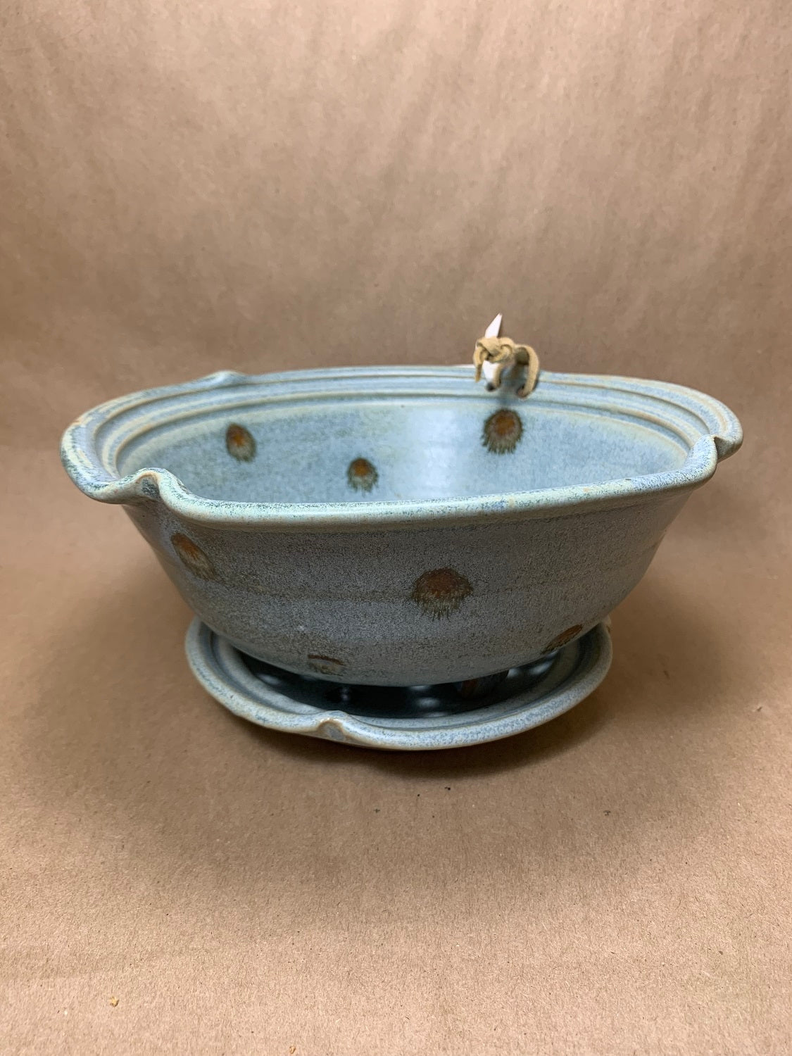 Large Berry Bowl w/ Saucer 8" Dia