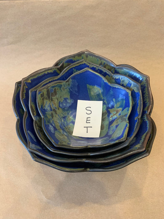 Set of 4 Lotus Edge Bowls w/ Blue Glaze