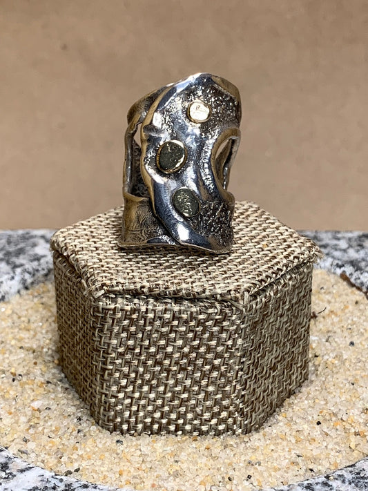 Silver Ring w/ Brass Accents SZ 7