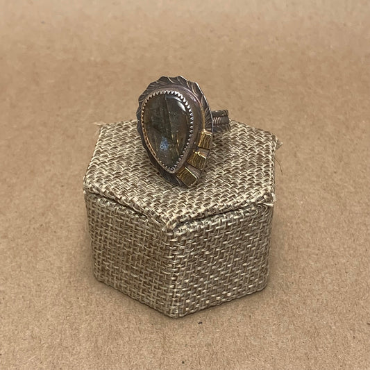 Size 6.75 Labradorite 22K Gold and Sterling Silver Ring