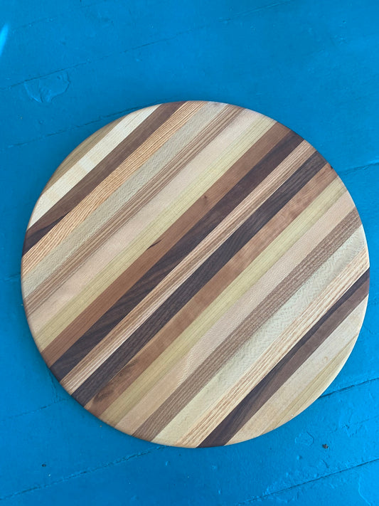 Large Round Hardwood Cutting Board 16.5" Diameter