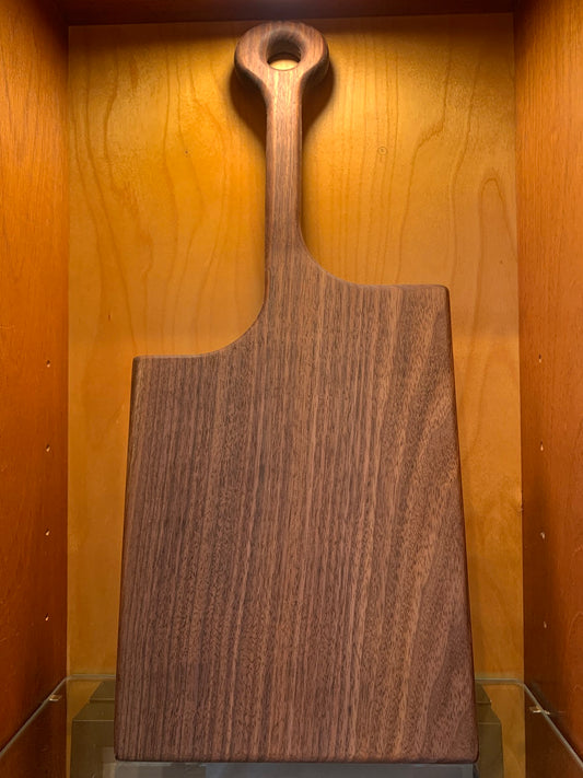 Black Walnut Cutting Board w/ Handle 21"(Overall) X 9"